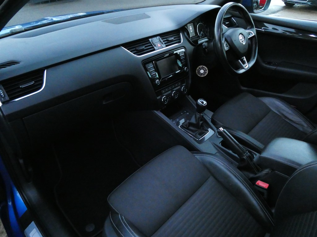 Used Skoda Octavia 2015 for sale - 76717662: Photo 15