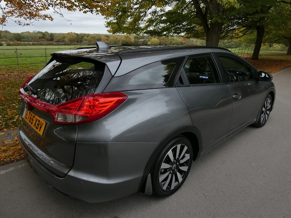Used Honda Civic 2015 for sale - 76312517: Photo 10