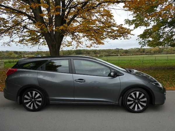 Used Honda Civic 2015 for sale - 76312517: Photo 11
