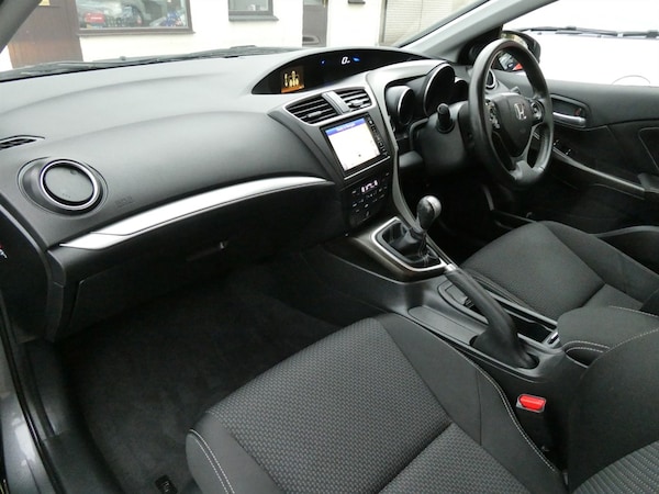Used Honda Civic 2015 for sale - 76312517: Photo 13