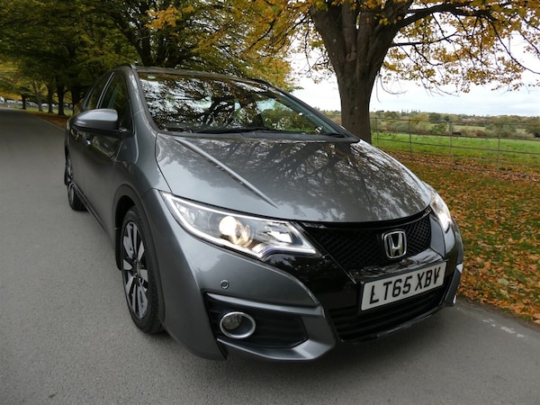 Used Honda Civic 2015 for sale - 76312517: Photo 1