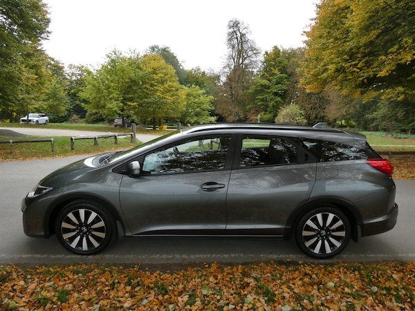Used Honda Civic 2015 for sale - 76312517: Photo 6