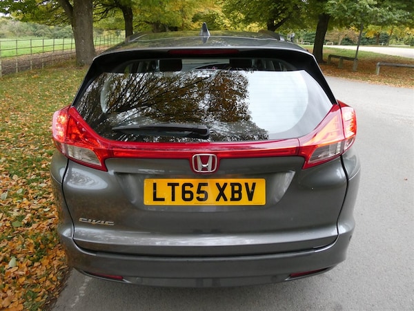 Used Honda Civic 2015 for sale - 76312517: Photo 8