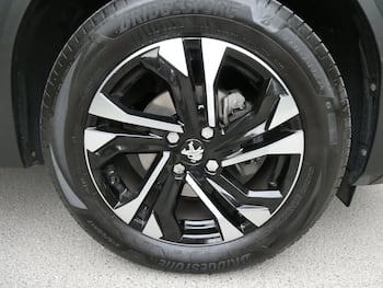 Used Peugeot 2008 2022 for sale - 79782702: Photo