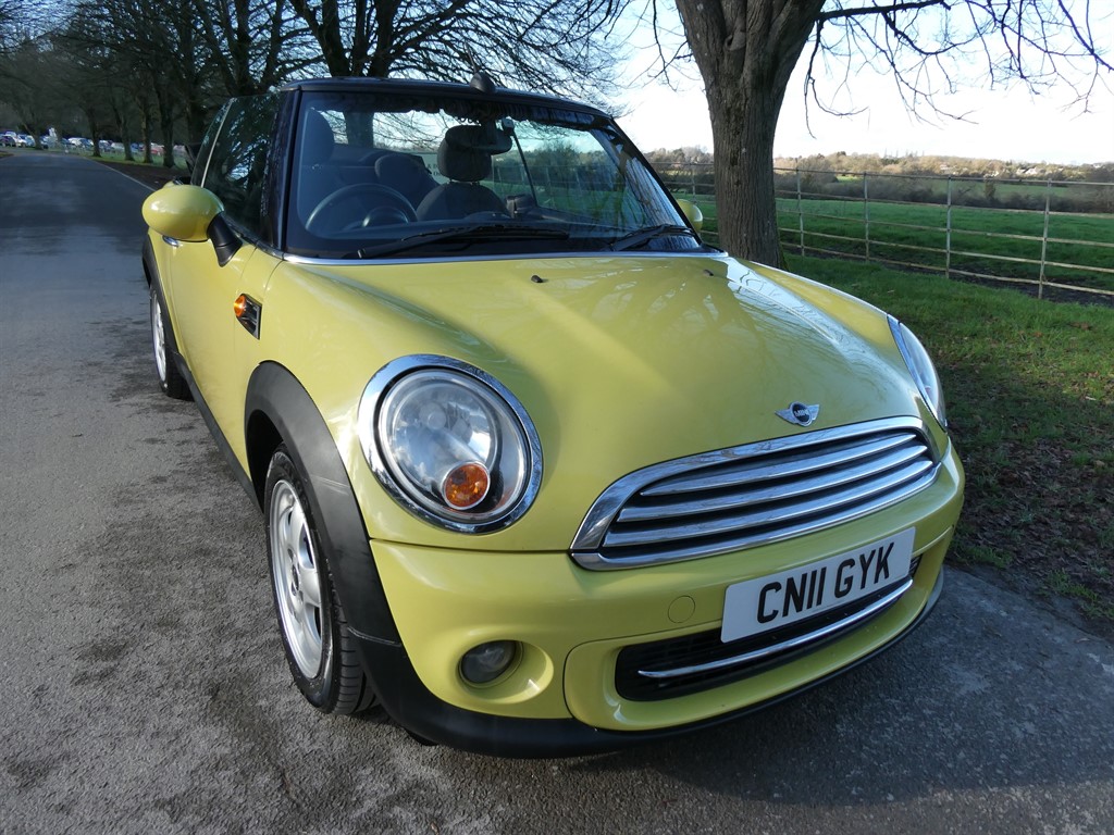 Used MINI Convertible 2011 for sale - 77552603: Photo 1