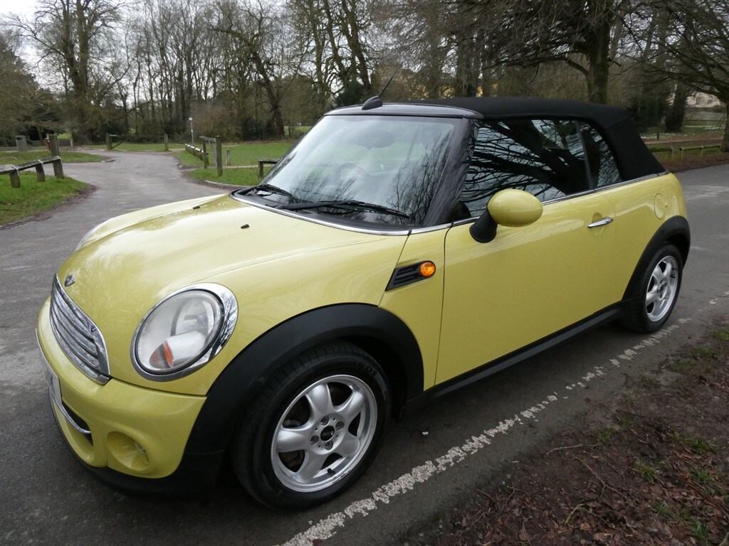 Used MINI Convertible 2011 for sale - 77552603: Photo 11