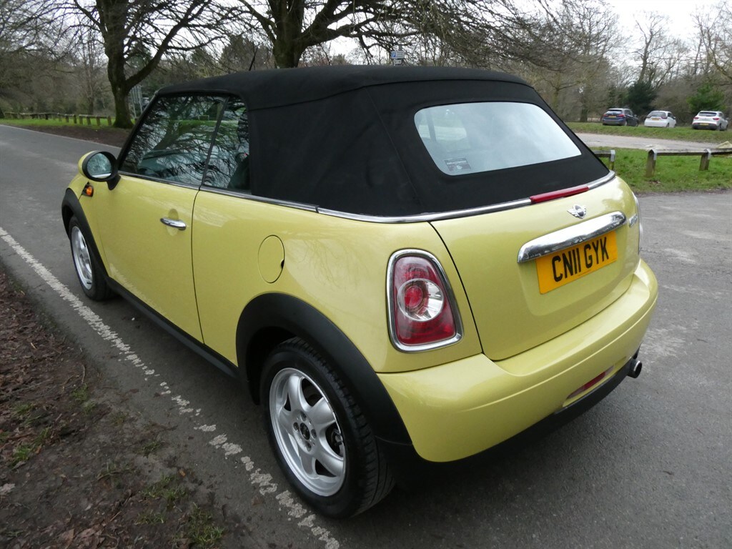 Used MINI Convertible 2011 for sale - 77552603: Photo 13