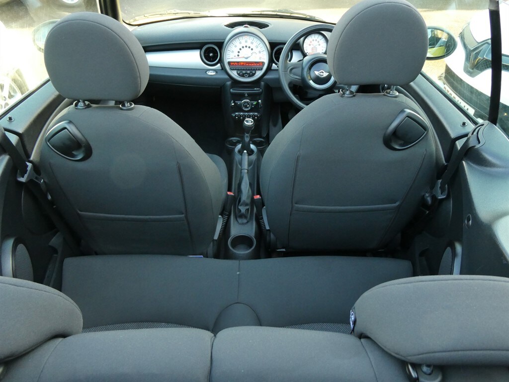 Used MINI Convertible 2011 for sale - 77552603: Photo 17