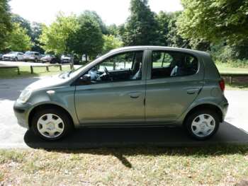 Used Toyota Yaris 2003 for sale - 75056443: Photo