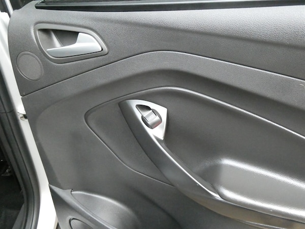 Used Ford C-Max 2016 for sale - 76285632: Photo 17