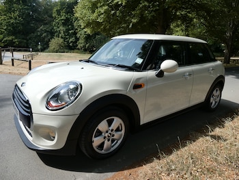 Used MINI Hatch 2017 for sale - 79264035: Photo