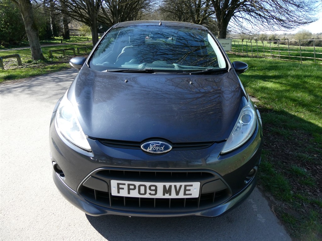 Used Ford Fiesta 2009 for sale - 77641005: Photo 2