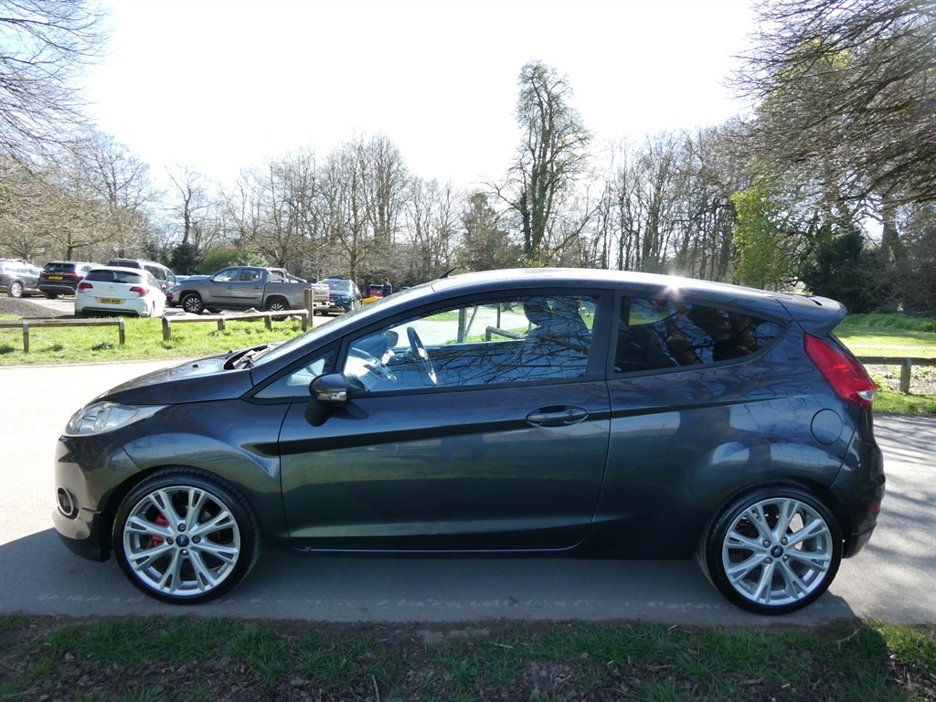 Used Ford Fiesta 2009 for sale - 77641005: Photo 4