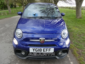 Used Abarth 595 2018 for sale - 78226436: Photo