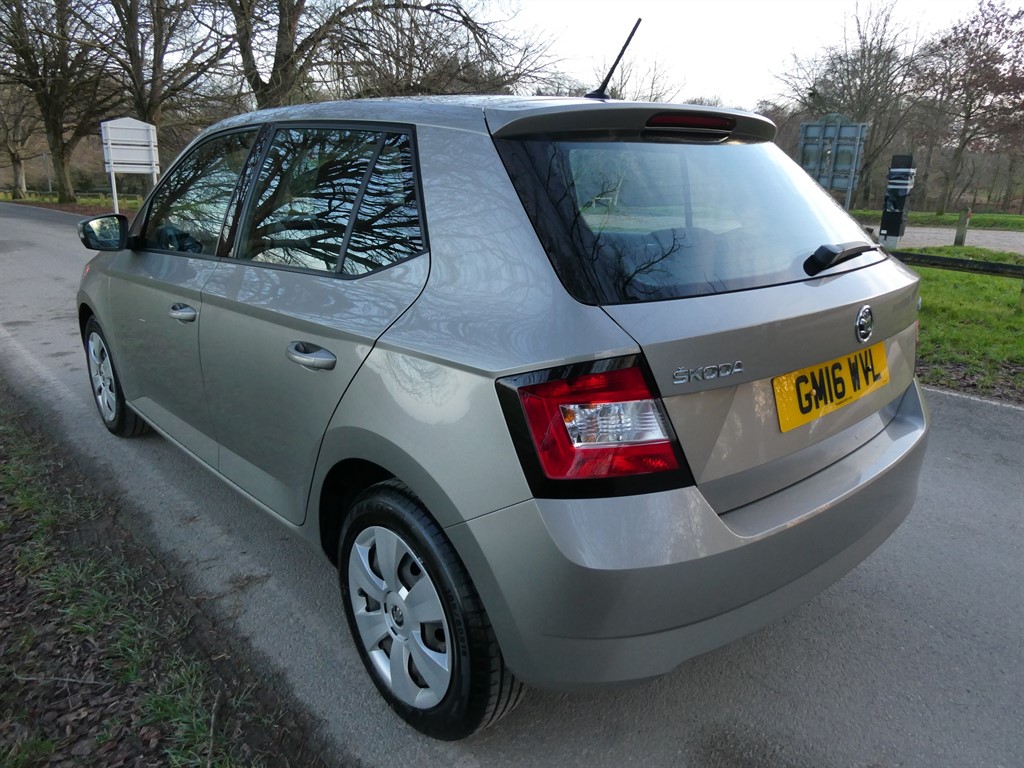 Used Skoda Fabia 2016 for sale - 77013237: Photo 6