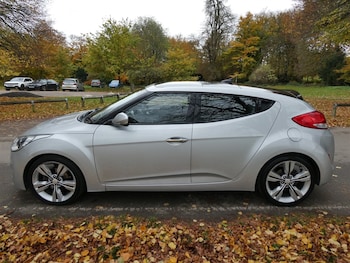 Used Hyundai Veloster 2013 for sale - 76217339: Photo