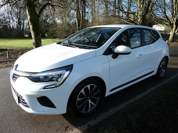 Used Renault Clio 2021 for sale - 77347578: Photo