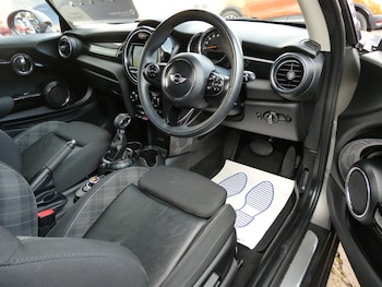 Used MINI Hatch 2016 for sale - 75910734: Photo
