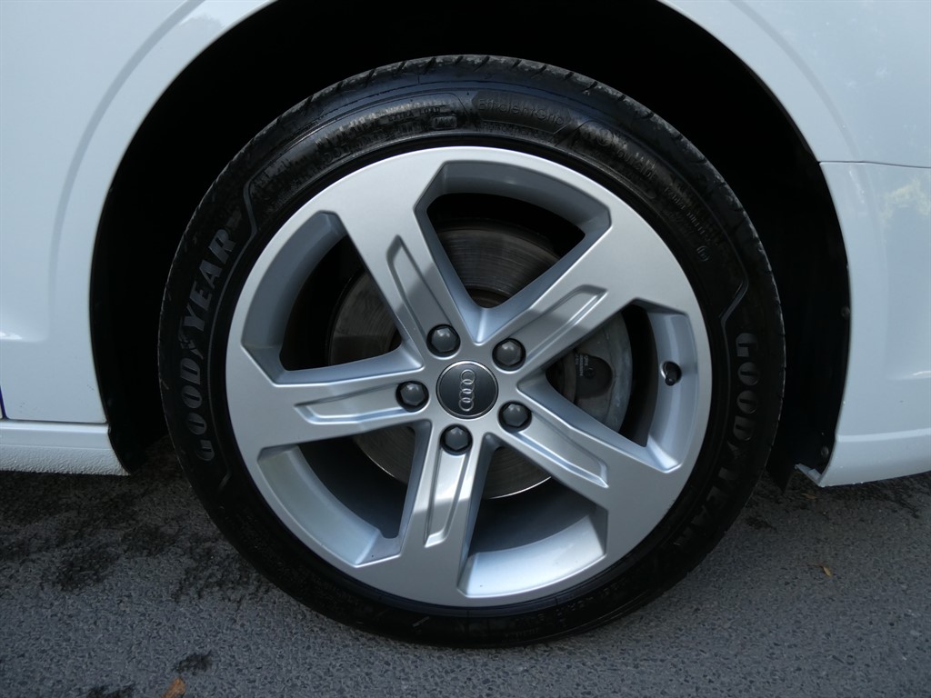 Used Audi Cabriolet 2017 for sale - 75930297: Photo 17