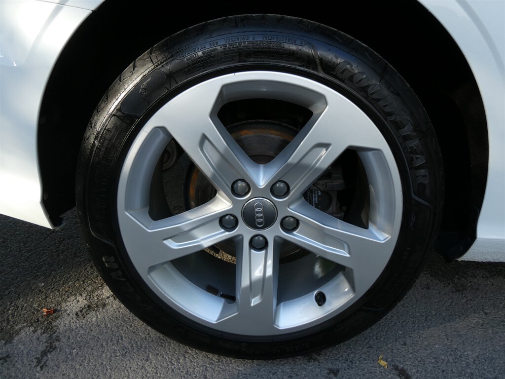 Used Audi Cabriolet 2017 for sale - 75930297: Photo 18