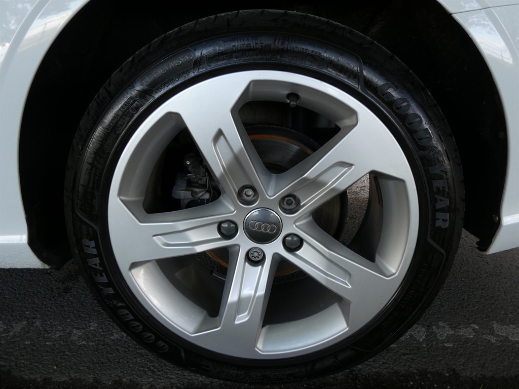 Used Audi Cabriolet 2017 for sale - 75930297: Photo 22