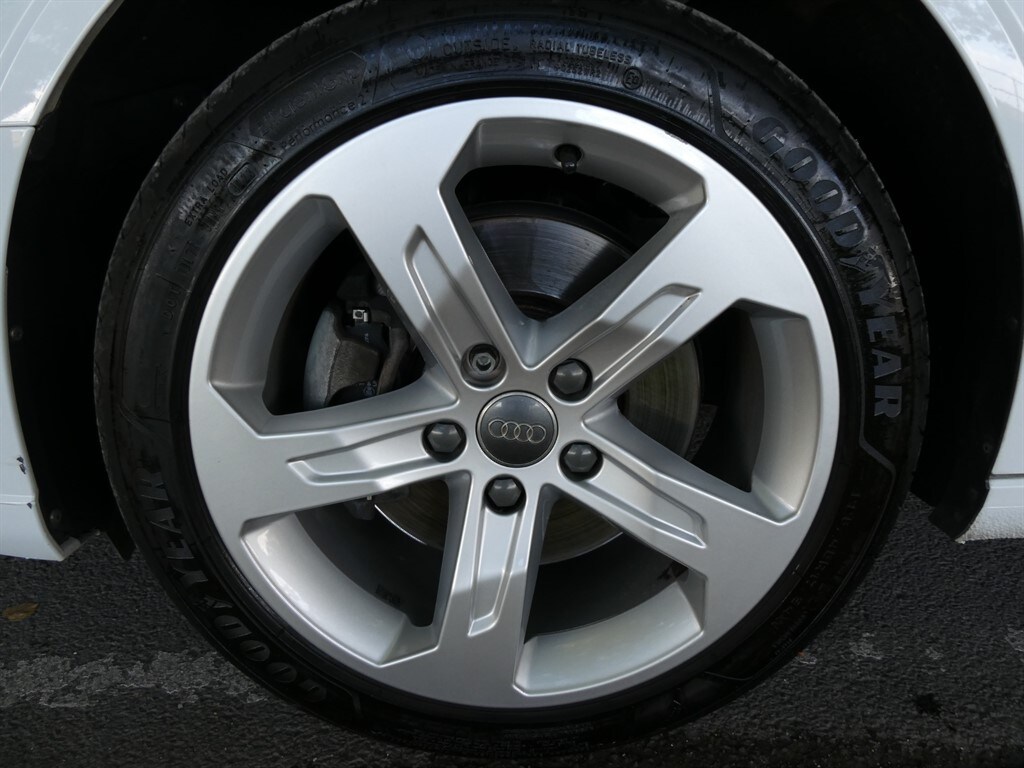 Used Audi Cabriolet 2017 for sale - 75930297: Photo 24