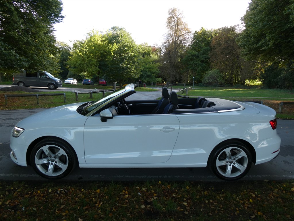 Used Audi Cabriolet 2017 for sale - 75930297: Photo 3