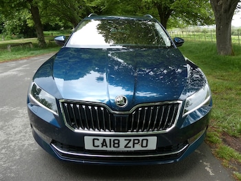 Used Skoda Superb 2018 for sale - 78576019: Photo