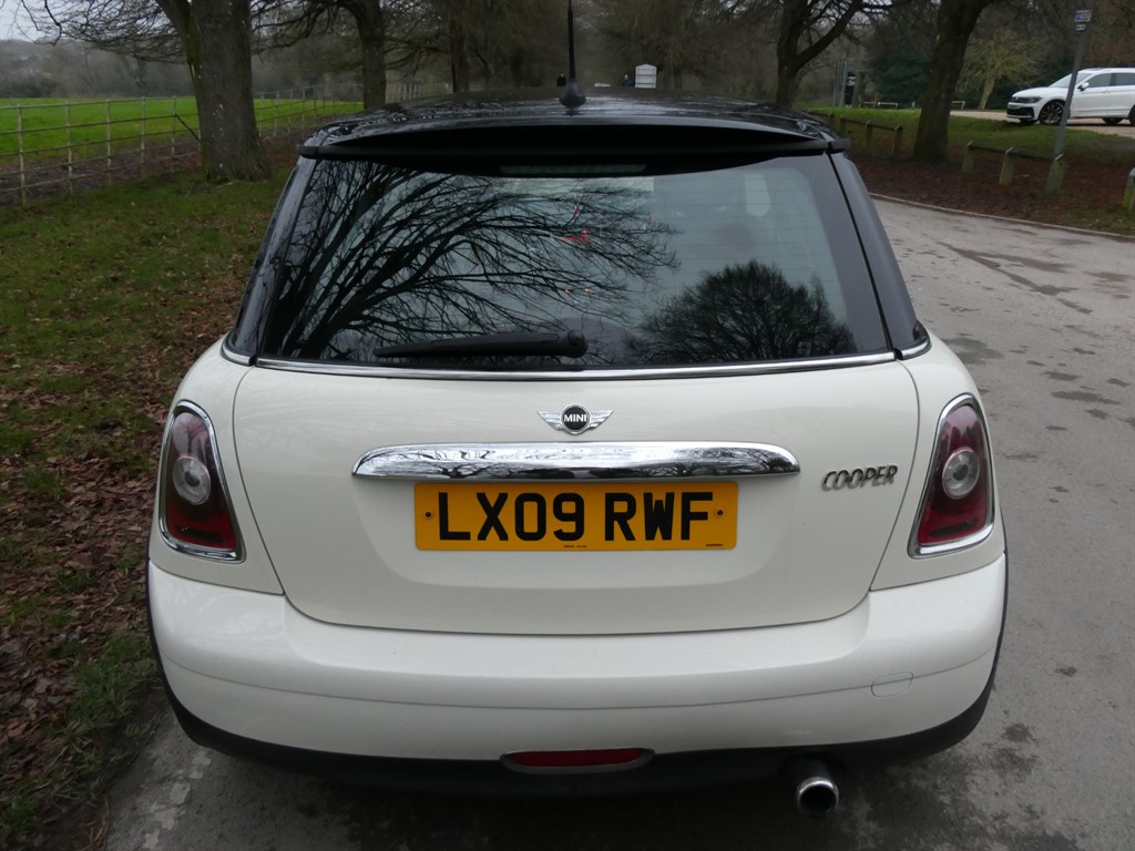 Used MINI Hatch 2009 for sale - 77052141: Photo 7