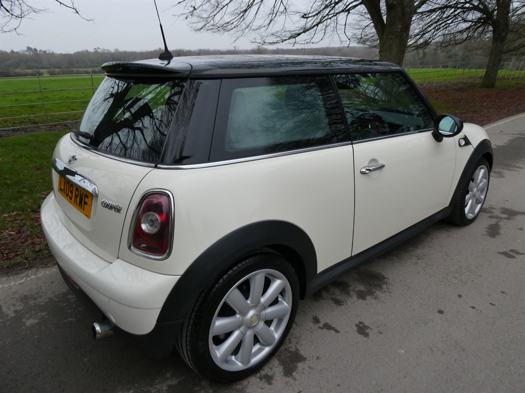 Used MINI Hatch 2009 for sale - 77052141: Photo 8