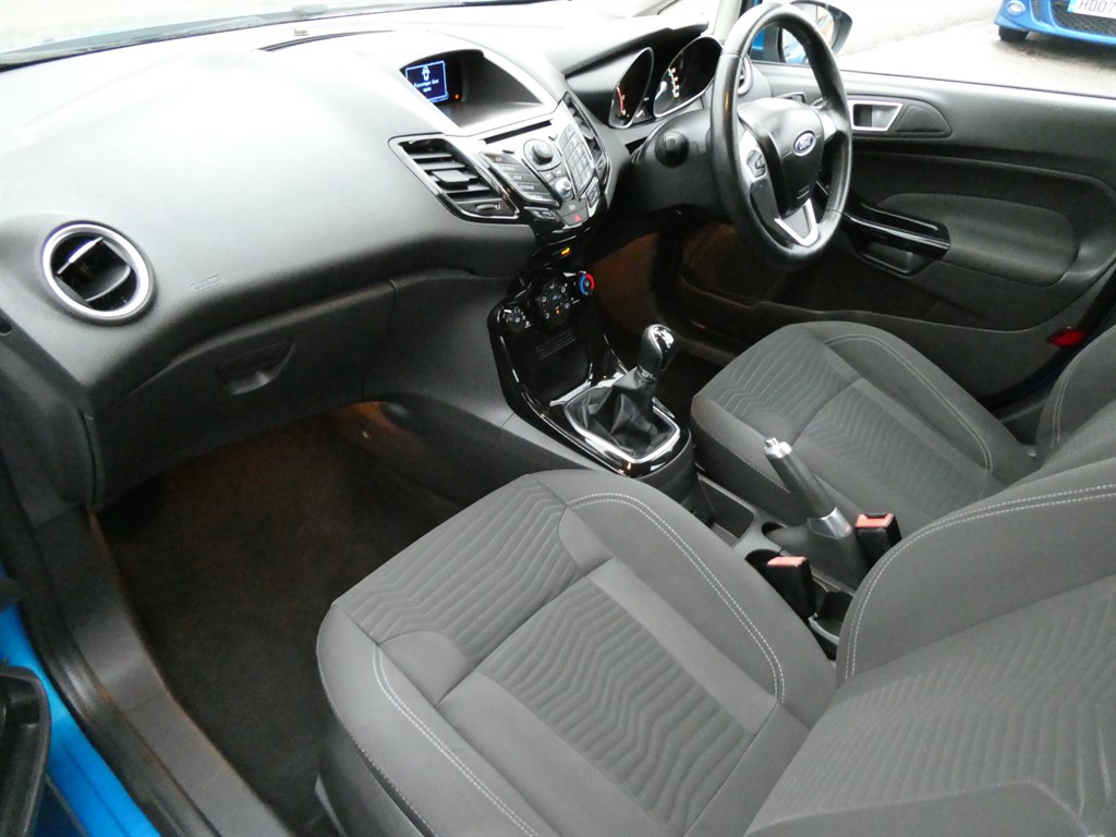 Used Ford Fiesta 2013 for sale - 77198530: Photo 12