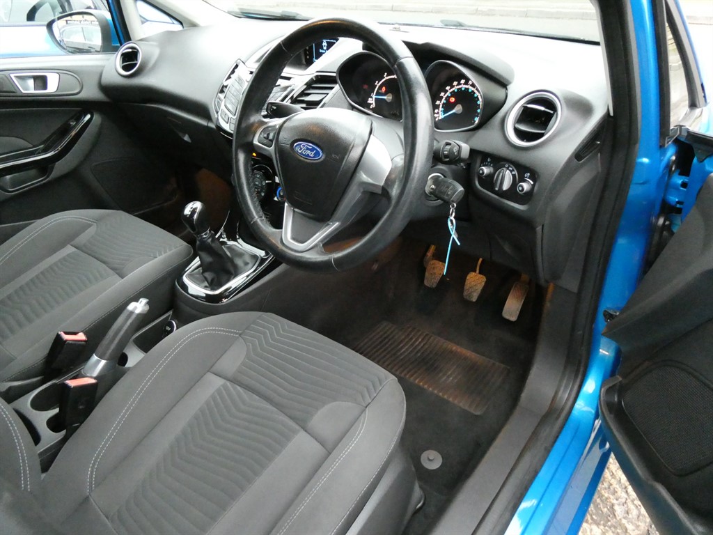 Used Ford Fiesta 2013 for sale - 77198530: Photo 9