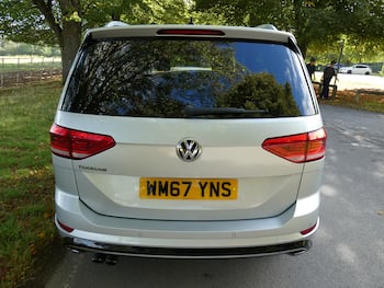 Used Volkswagen Touran 2018 for sale - 79816244: Photo