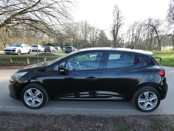 Used Renault Clio 2015 for sale - 77565515: Photo