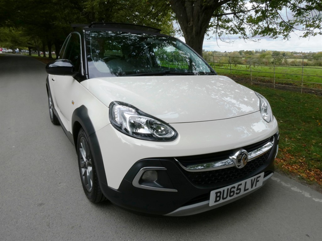 Used Vauxhall ADAM 2015 for sale - 76384705: Photo 1