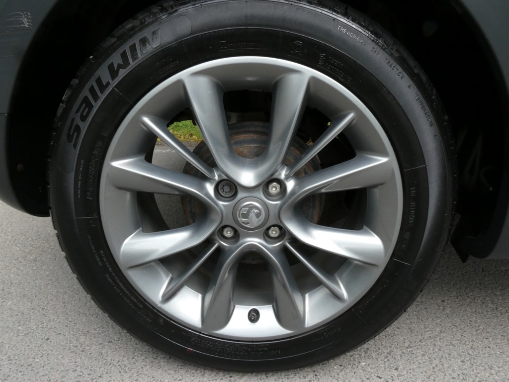 Used Vauxhall ADAM 2015 for sale - 76384705: Photo 10