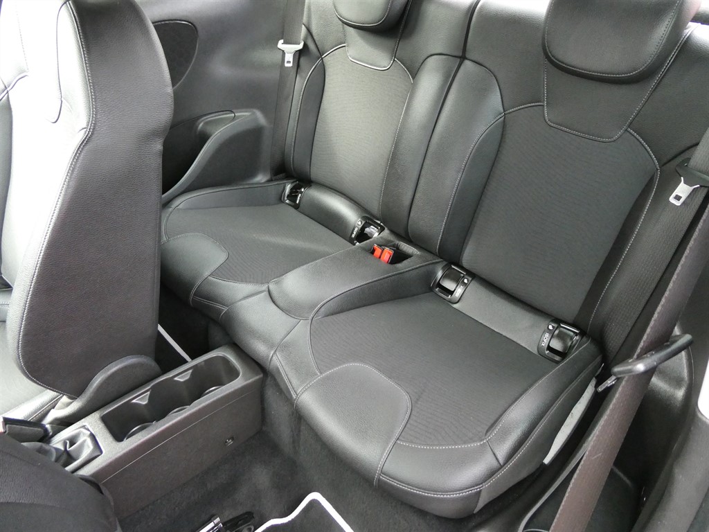 Used Vauxhall ADAM 2015 for sale - 76384705: Photo 20