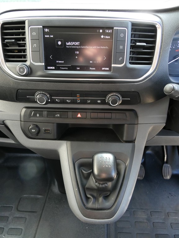 Used Vauxhall Vivaro 2022 for sale - 75815774: Photo 7