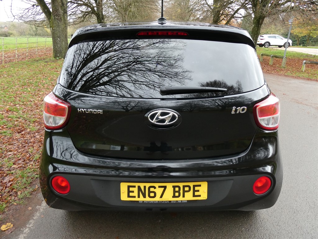 Used Hyundai i10 2018 for sale - 76534119: Photo 6