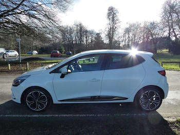 Used Renault Clio 2018 for sale - 77360849: Photo
