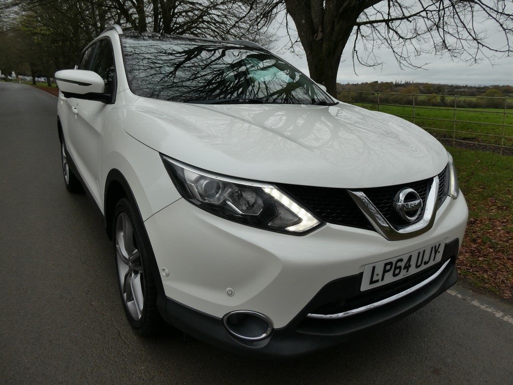 Used Nissan Qashqai 2015 for sale - 76704684: Photo 1