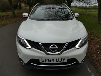 Used Nissan Qashqai 2015 for sale - 76704684: Photo