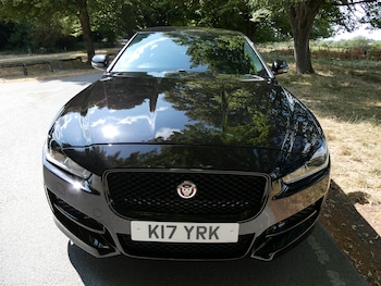 Used Jaguar XE 2015 for sale - 79281599: Photo