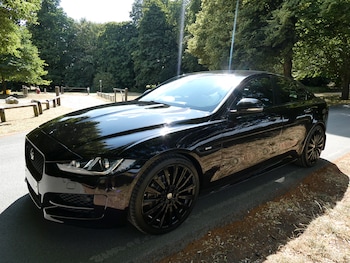 Used Jaguar XE 2015 for sale - 79281599: Photo