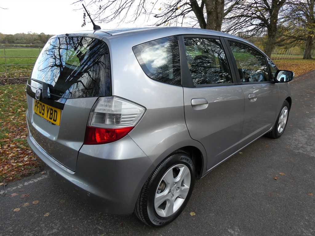 Used Honda Jazz 2009 for sale - 76355343: Photo 13