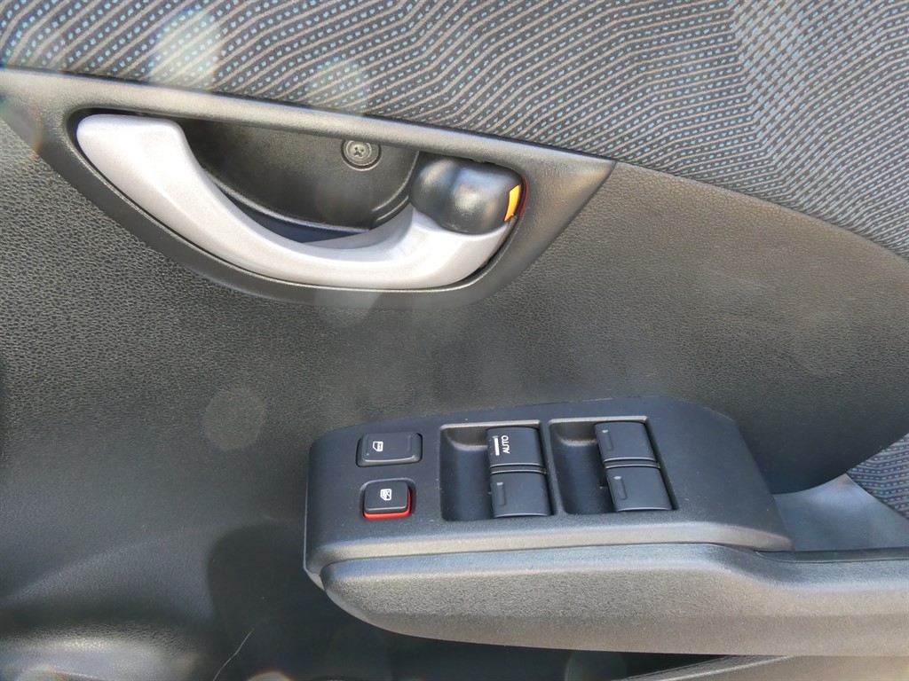 Used Honda Jazz 2009 for sale - 76355343: Photo 17