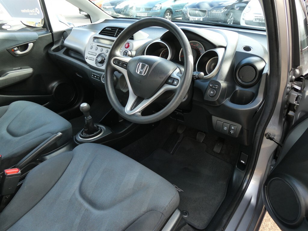 Used Honda Jazz 2009 for sale - 76355343: Photo 18