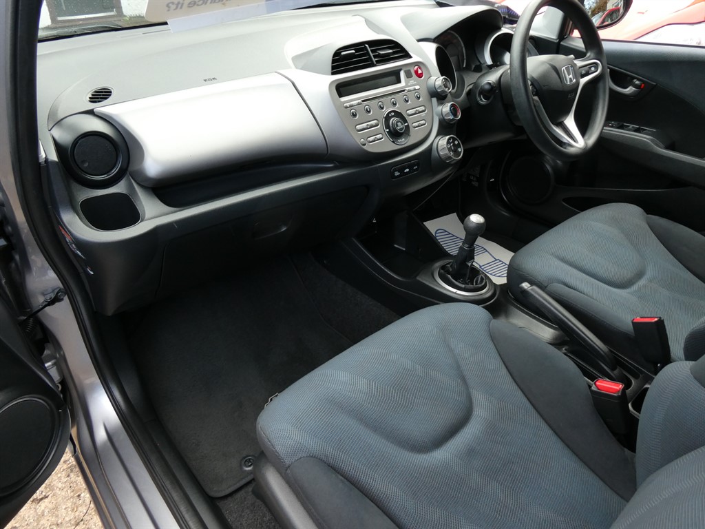 Used Honda Jazz 2009 for sale - 76355343: Photo 4