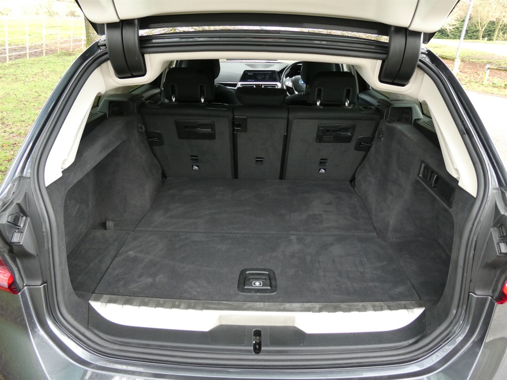 Used BMW 3 Series 2022 for sale - 77480395: Photo 15