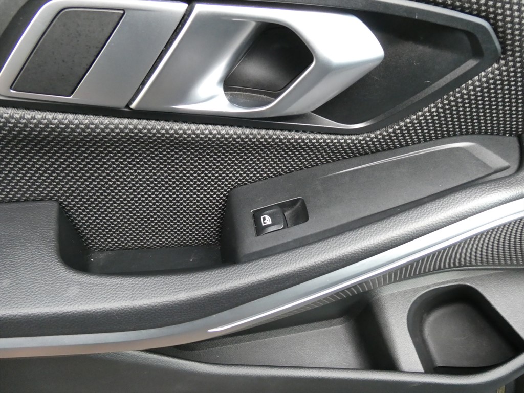 Used BMW 3 Series 2022 for sale - 77480395: Photo 20